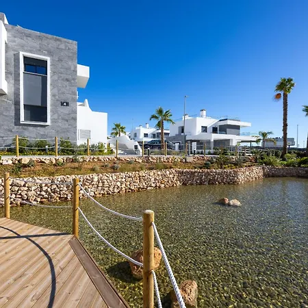 Lagoons Village - De Lujo Con Terraza Privada, Spa&resort De Bienestar Apartamento Torrevieja