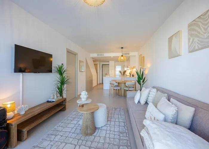 Lagoons Village - De Lujo Con Terraza Privada, & De Bienestar Torrevieja